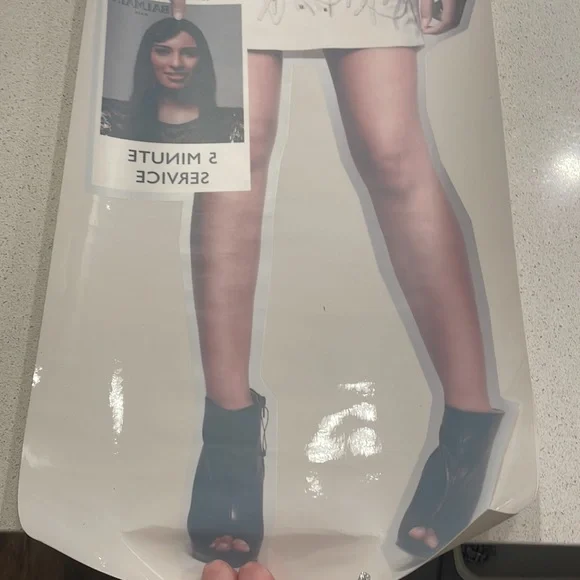 Huge balmain hair sticker - Picture 2 of 5